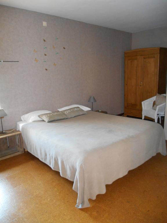 B&B A L'Ombre Du Tilleul Aywaille Δωμάτιο φωτογραφία